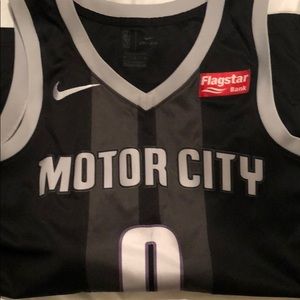 Detroit Pistons Official BB Jersey #0 Drummond